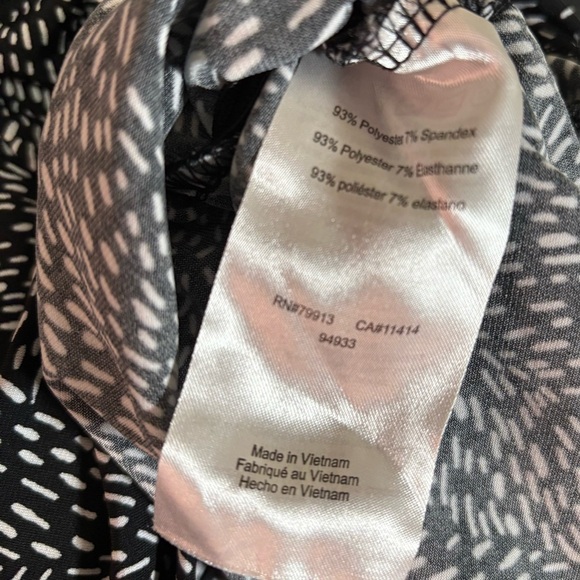 Motherhood Maternity Faux Wrap Top Size Large Keyhole Office Workwear Stretchy - Picture 10 of 13